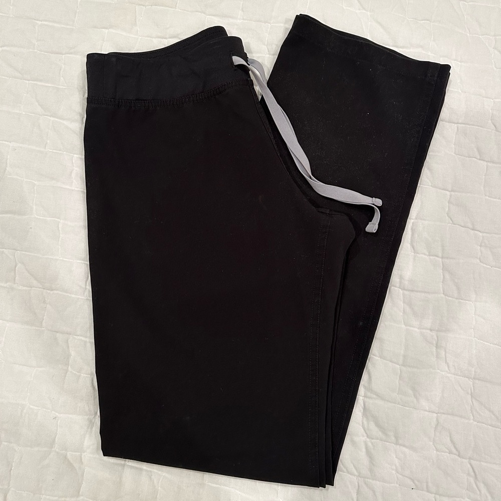 Black Figs Livingston Scrub Pants